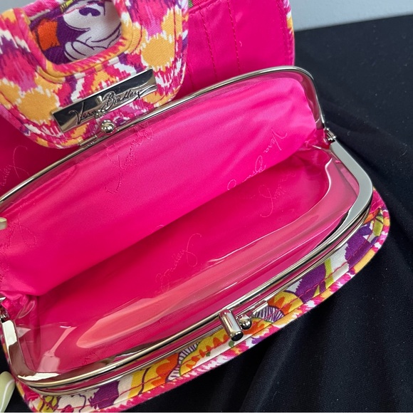 Disney Vera Bradley Bouncing Bouquet Snap‑n‑Kiss Wallet – NWOT - Picture 6 of 11
